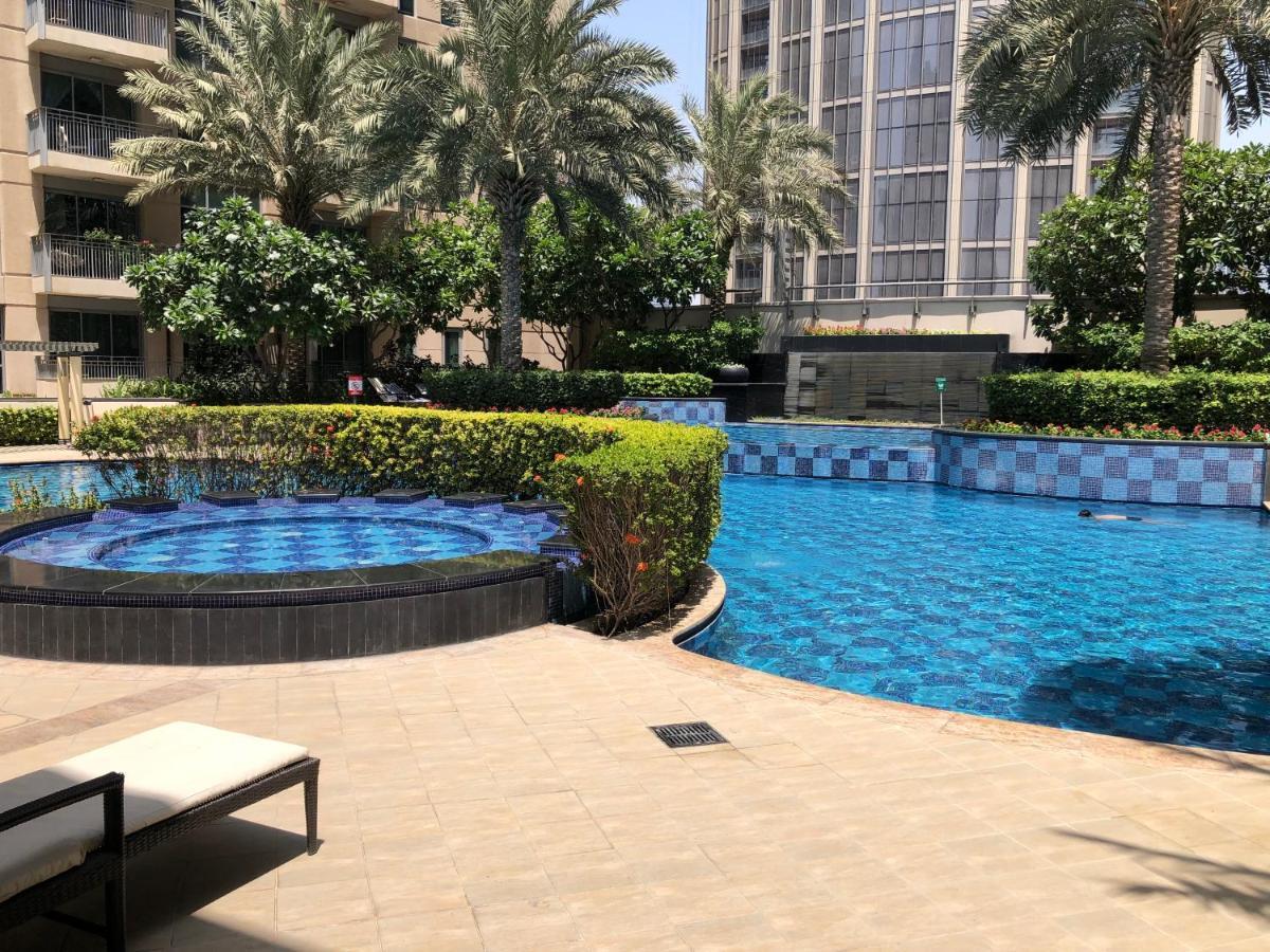 Ultimate Stay / 4 Beds / Burj Khalifa View Dubai Exterior photo